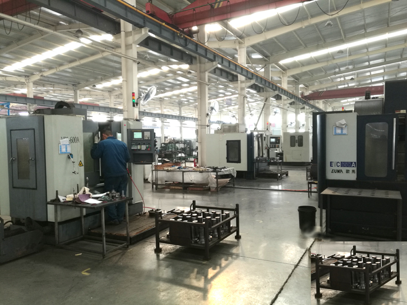 立式加工中心應(yīng)用在機(jī)械加工中